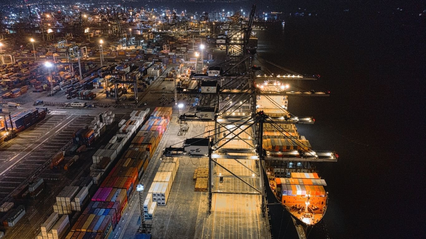 Megalopolis position supporting supply chain efficiency